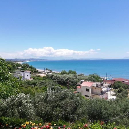 Spiros Rooms Kastrosikia Exterior foto