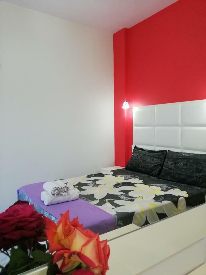 Spiros Rooms Kastrosikia Exterior foto